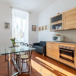 Appartamento Colosseo 85, Roma