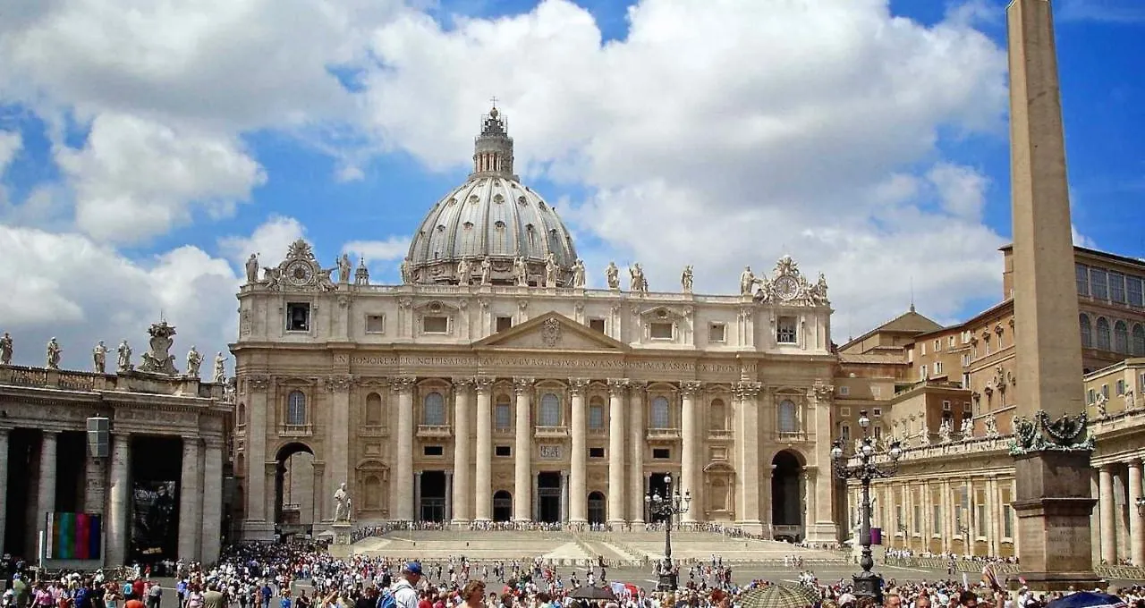 Bed & Breakfast B&B Vatican Inside Rome Italy